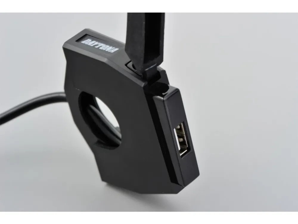 Aktuální USB-A zásuvka tenká, Daytona